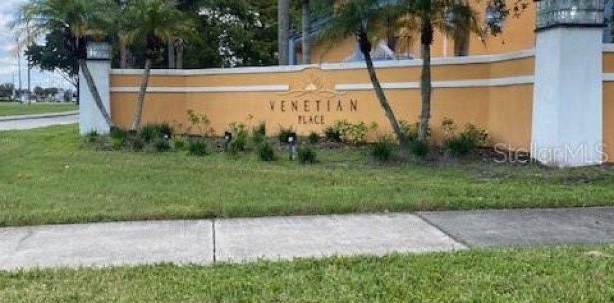 Condominio en Orlando, Florida, 2 dormitorios № 1919640