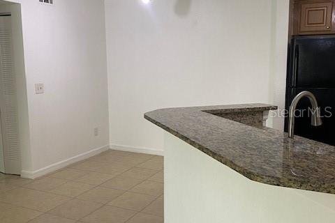 Condominio en alquiler en Orlando, Florida, 2 dormitorios, 97.92 m2 № 1919640 - foto 8