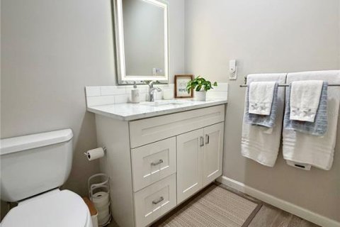 Villa ou maison à louer à Sarasota, Floride: 2 chambres, 128.21 m2 № 2425821 - photo 17