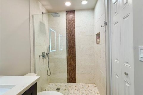 Villa ou maison à louer à Sarasota, Floride: 2 chambres, 128.21 m2 № 2425821 - photo 20