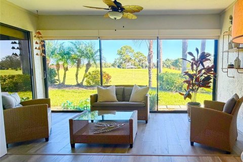 Villa ou maison à louer à Sarasota, Floride: 2 chambres, 128.21 m2 № 2425821 - photo 12
