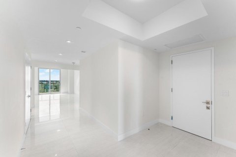 Condominio en venta en Riviera Beach, Florida, 2 dormitorios, 234.58 m2 № 2145969 - foto 8