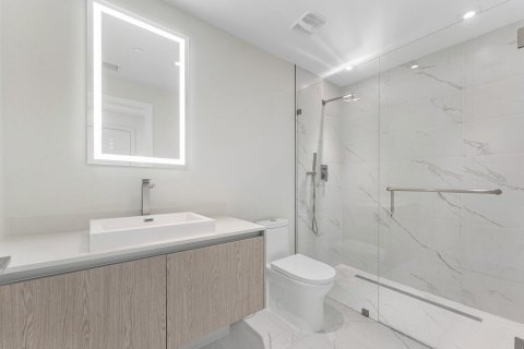 Condominio en venta en Riviera Beach, Florida, 2 dormitorios, 234.58 m2 № 2145969 - foto 24