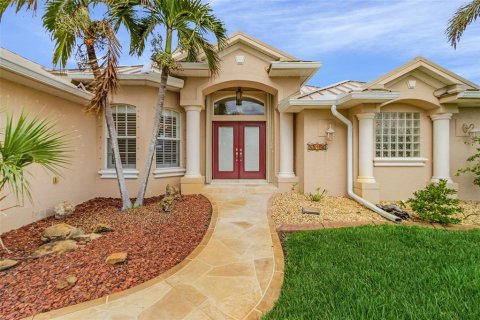 Casa en venta en Port Charlotte, Florida, 3 dormitorios, 193.33 m2 № 1568489 - foto 4
