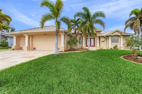 Casa en venta en Port Charlotte, Florida, 3 dormitorios, 193.33 m2 № 1568489 - foto 2