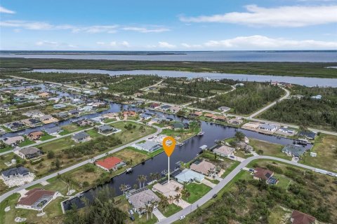 Casa en venta en Port Charlotte, Florida, 3 dormitorios, 193.33 m2 № 1568489 - foto 30