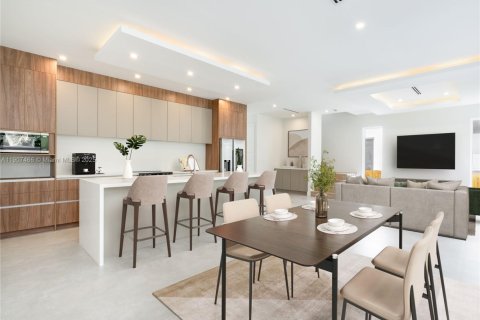 Villa ou maison à vendre à Fort Lauderdale, Floride: 4 chambres, 233 m2 № 1964258 - photo 5