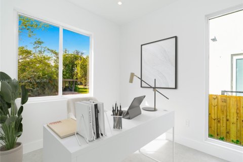 Villa ou maison à vendre à Fort Lauderdale, Floride: 4 chambres, 233 m2 № 1964258 - photo 16