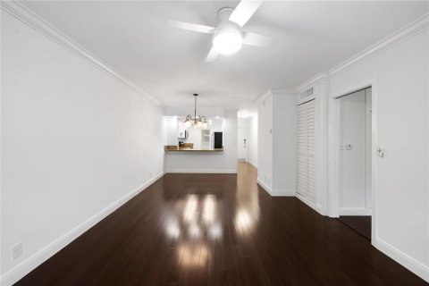 Condominio en venta en Fort Lauderdale, Florida, 2 dormitorios, 83.89 m2 № 2298026 - foto 10