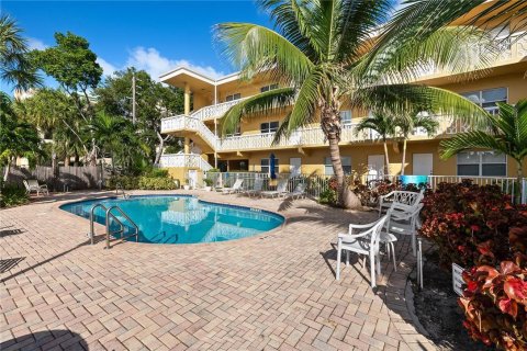Condominio en venta en Fort Lauderdale, Florida, 2 dormitorios, 83.89 m2 № 2298026 - foto 23