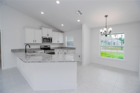 Casa en venta en Lake Wales, Florida, 3 dormitorios, 143.07 m2 № 2137940 - foto 6