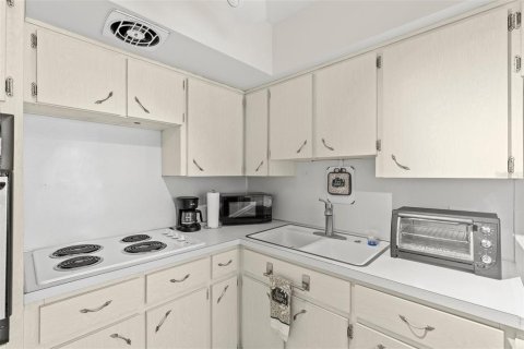 Купить кондоминиум в Клируотер, Флорида 3 комнаты, 99.41м2, № 1680375 - фото 18