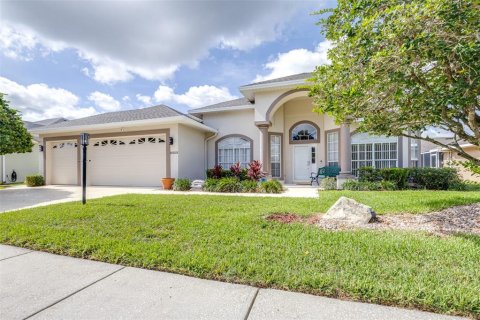 Villa ou maison à Lakeland, Floride 3 chambres, 209.68 m2 № 2358846