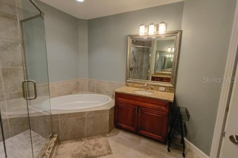 Copropriété à vendre à Bradenton, Floride: 2 chambres, 153.29 m2 № 1905136 - photo 12