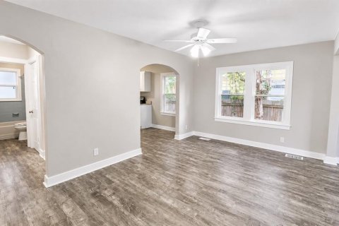 Casa en venta en Saint Petersburg, Florida, 3 dormitorios, 106.28 m2 № 2217484 - foto 3