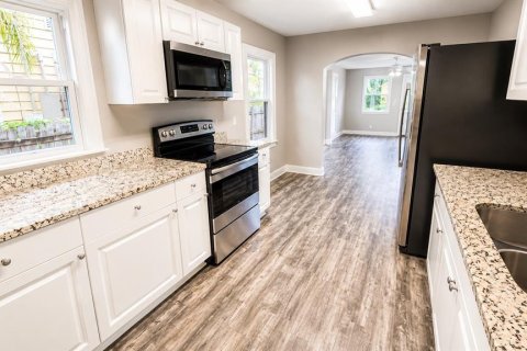 Casa en venta en Saint Petersburg, Florida, 3 dormitorios, 106.28 m2 № 2217484 - foto 4