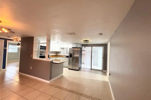 Casa en venta en Beverly Hills, Florida, 2 dormitorios, 116.59 m2 № 2231956 - foto 11