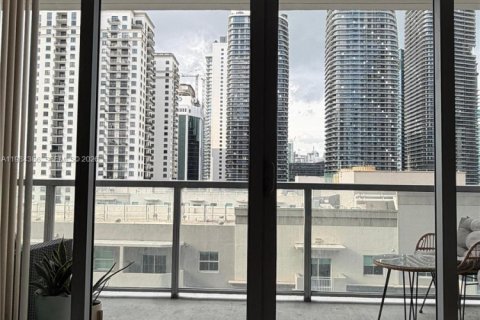 Condo in Miami, Florida, 1 bedroom  № 2045701