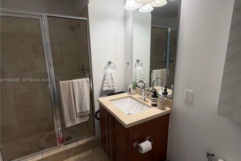 Condo in Miami, Florida, 1 bedroom № 2045701 - photo 6