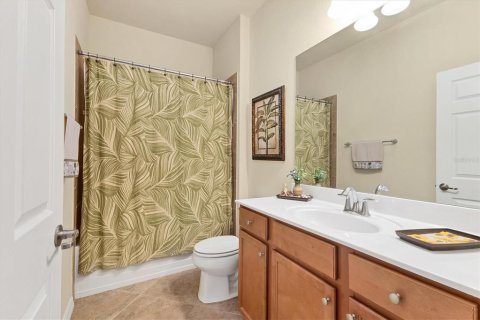 House in Venice, Florida 2 bedrooms, 146.04 sq.m. № 1856408 - photo 12