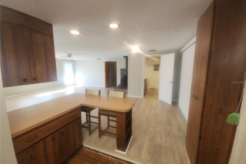 House in Sarasota, Florida 3 bedrooms, 133.59 sq.m. № 1803477 - photo 14