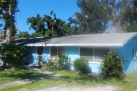 House in Sarasota, Florida 3 bedrooms, 133.59 sq.m. № 1803477 - photo 4