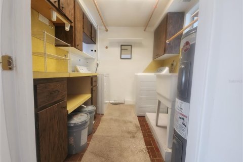 House in Sarasota, Florida 3 bedrooms, 133.59 sq.m. № 1803477 - photo 11