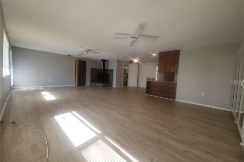 House in Sarasota, Florida 3 bedrooms, 133.59 sq.m. № 1803477 - photo 6