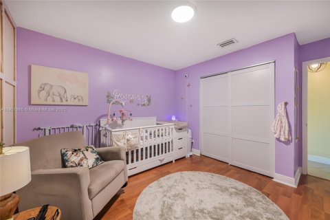 House in Dania Beach, Florida 3 bedrooms, 125.23 sq.m. № 1967695 - photo 8