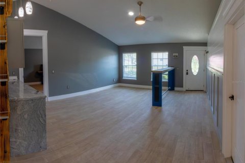 Villa ou maison à vendre à Spring Hill, Floride: 4 chambres, 195.84 m2 № 1750313 - photo 13