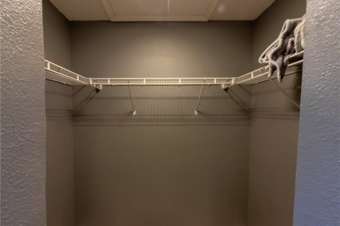 Villa ou maison à vendre à Spring Hill, Floride: 4 chambres, 195.84 m2 № 1750313 - photo 10