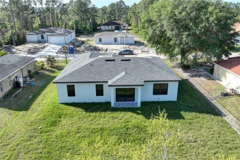 Купить виллу или дом в Лихай-Эйкерс, Флорида 3 спальни, № 1978171 - фото 16