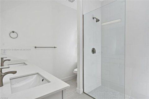 Купить виллу или дом в Лихай-Эйкерс, Флорида 3 спальни, № 1978171 - фото 13