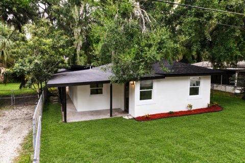 Villa ou maison à vendre à Tampa, Floride: 3 chambres, 116.87 m2 № 2322840 - photo 13