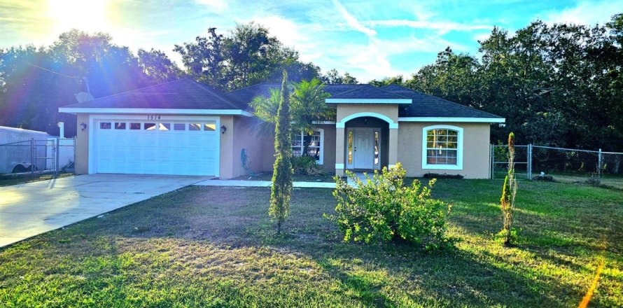 Casa en Lake Placid, Florida 4 dormitorios, 195.19 m2 № 2169894