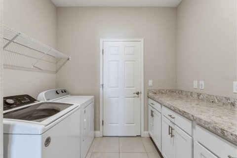 Villa ou maison à vendre à Lakeland, Floride: 4 chambres, 238.39 m2 № 2417012 - photo 24