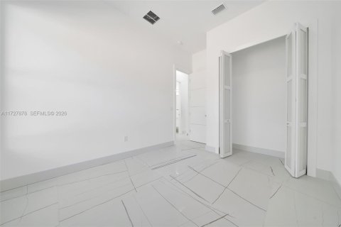 House in Ocala, Florida 4 bedrooms, 212.19 sq.m. № 2247763 - photo 14