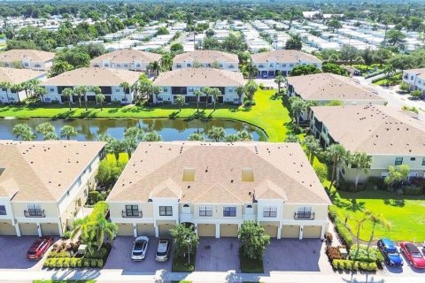 Copropriété à vendre à Bradenton, Floride: 3 chambres, 141.21 m2 № 2408808 - photo 28