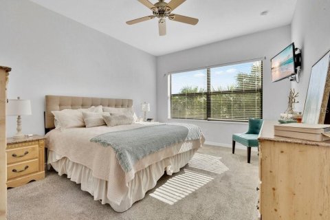 Copropriété à vendre à Bradenton, Floride: 3 chambres, 141.21 m2 № 2408808 - photo 13