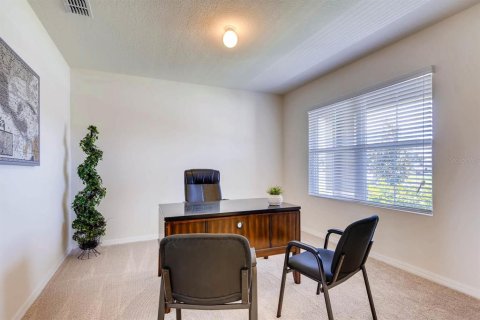 Villa ou maison à vendre à Sanford, Floride: 4 chambres, 225.94 m2 № 1903716 - photo 7