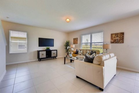 Villa ou maison à vendre à Sanford, Floride: 4 chambres, 225.94 m2 № 1903716 - photo 4