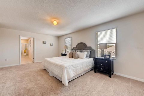 Villa ou maison à vendre à Sanford, Floride: 4 chambres, 225.94 m2 № 1903716 - photo 11