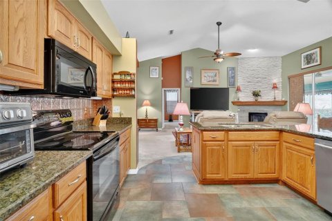 Casa en venta en Leesburg, Florida, 3 dormitorios, 157.1 m2 № 1911418 - foto 12