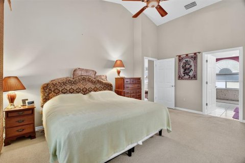 House in Leesburg, Florida 3 bedrooms, 157.1 sq.m. № 1911418 - photo 13
