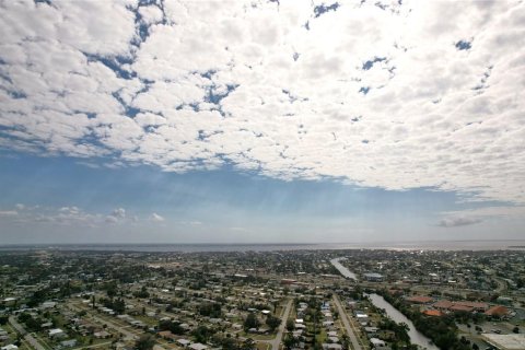 Casa en venta en Port Charlotte, Florida, 2 dormitorios, 96.62 m2 № 1533385 - foto 20