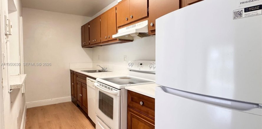 Appartement à Doral, Floride 2 chambres, 98.48 m2 № 2006179