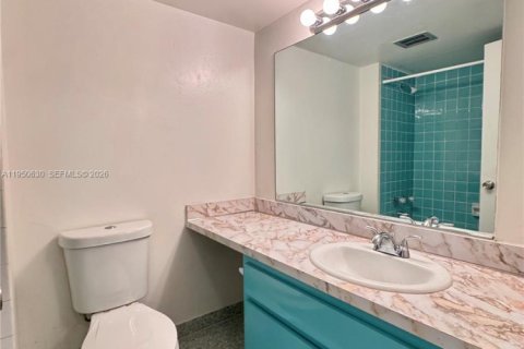 Appartement à louer à Doral, Floride: 2 chambres, 98.48 m2 № 2006179 - photo 9