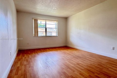 Appartement à louer à Doral, Floride: 2 chambres, 98.48 m2 № 2006179 - photo 7