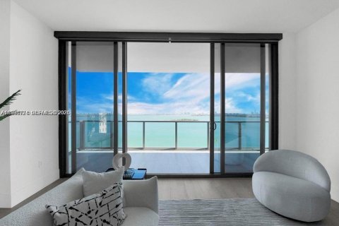 Condominio en venta en Miami, Florida, 4 dormitorios, 254.83 m2 № 2182009 - foto 7