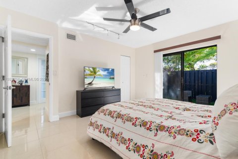 Condominio en venta en Weston, Florida, 2 dormitorios, 138.42 m2 № 1984087 - foto 18